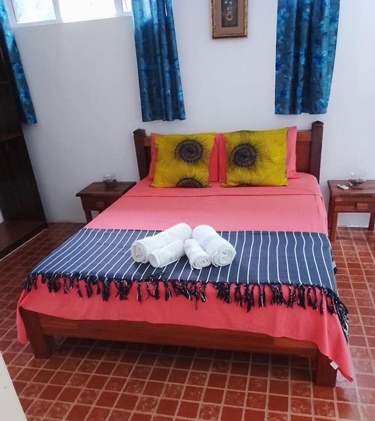 Hotel Chez Mireille Saint Gabriel Zewnętrze zdjęcie